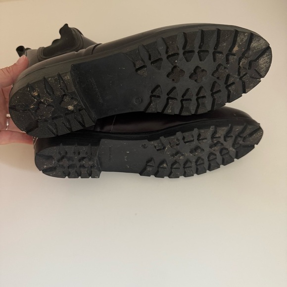 Cole Haan Womens Size 10 Dark Purple Chelsea Rain Boots Waterproof Pre Loved - Picture 5 of 6